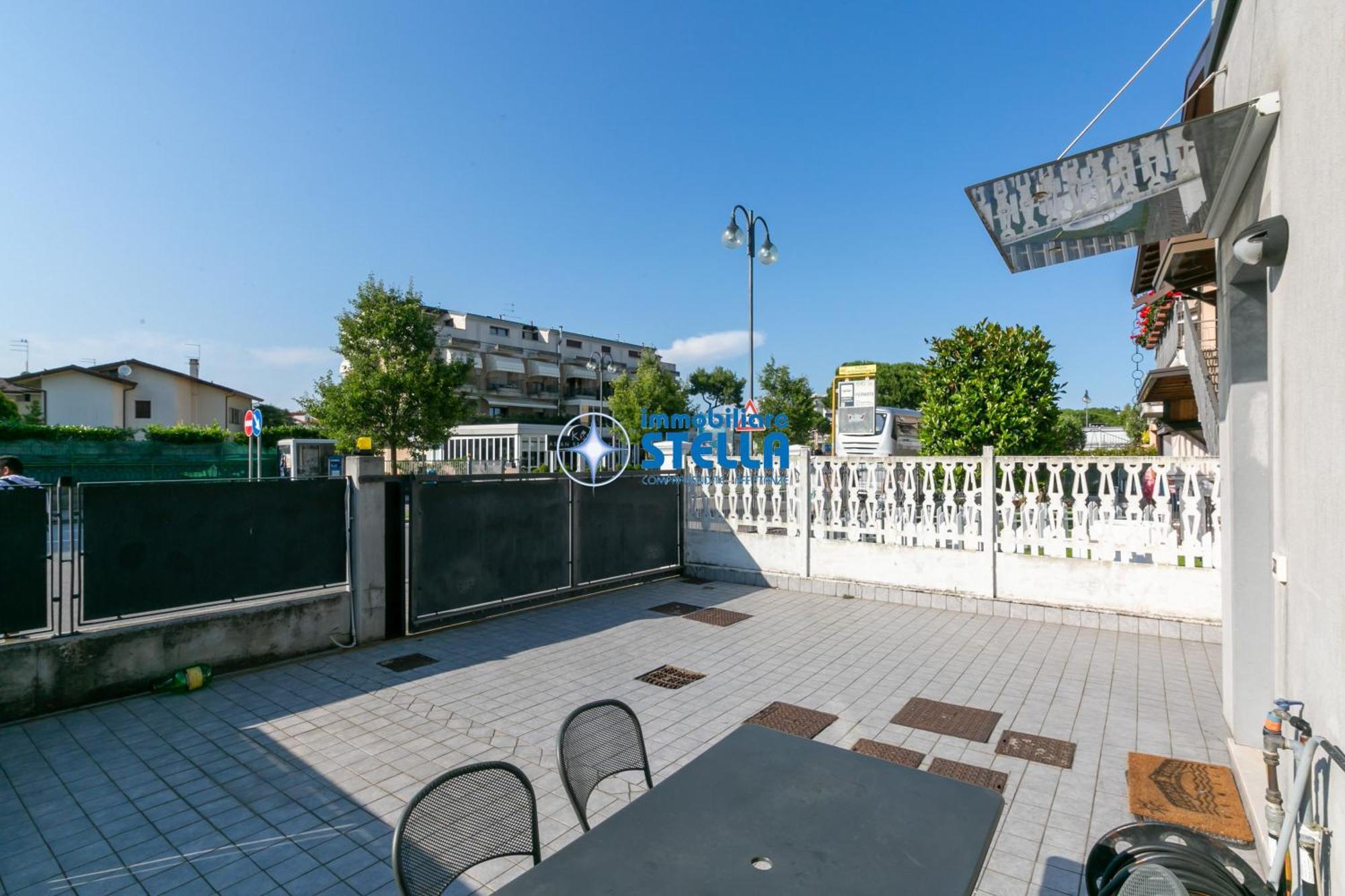Condominio Milan Lido di Jesolo Exteriör bild