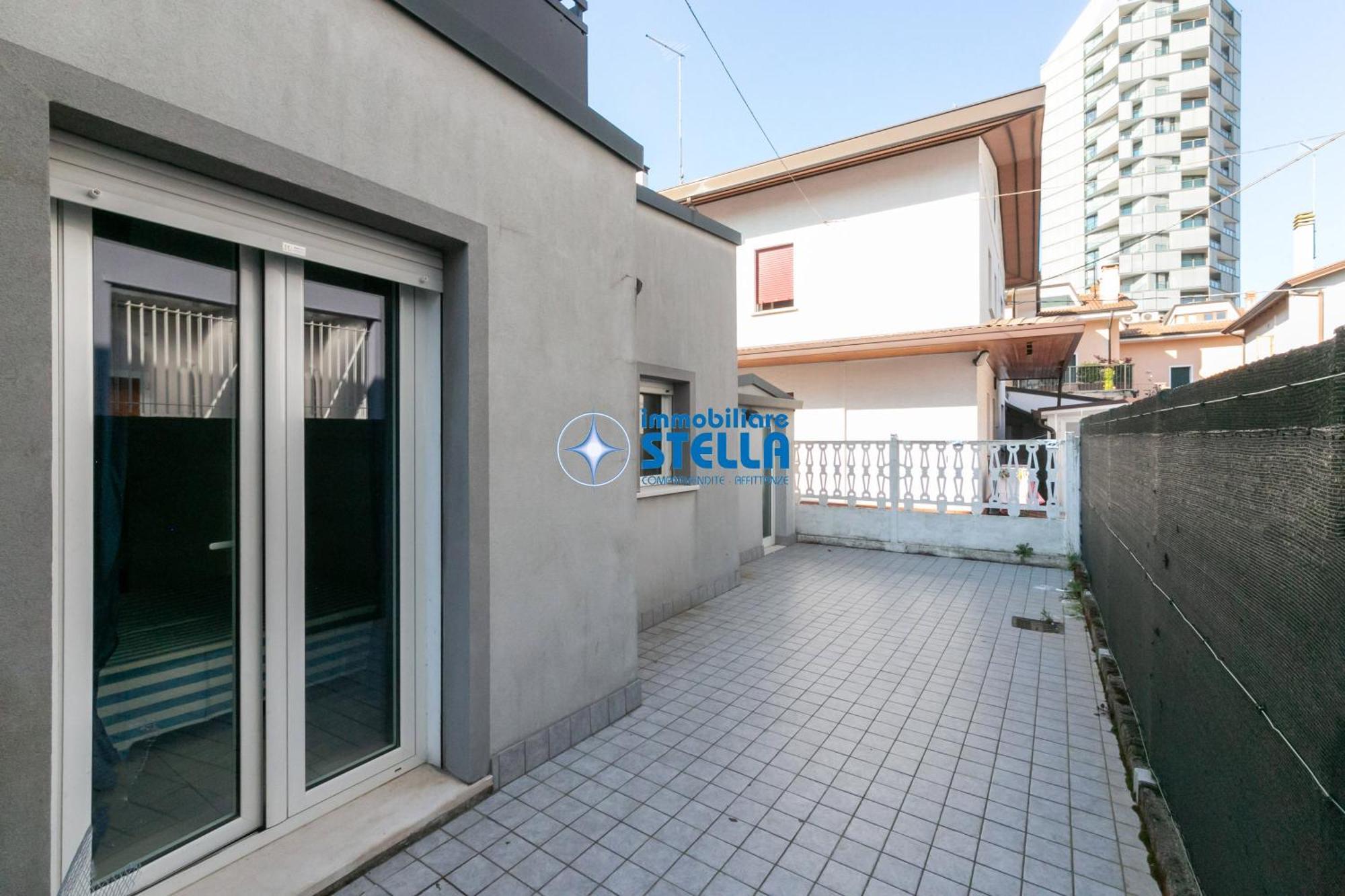 Condominio Milan Lido di Jesolo Exteriör bild