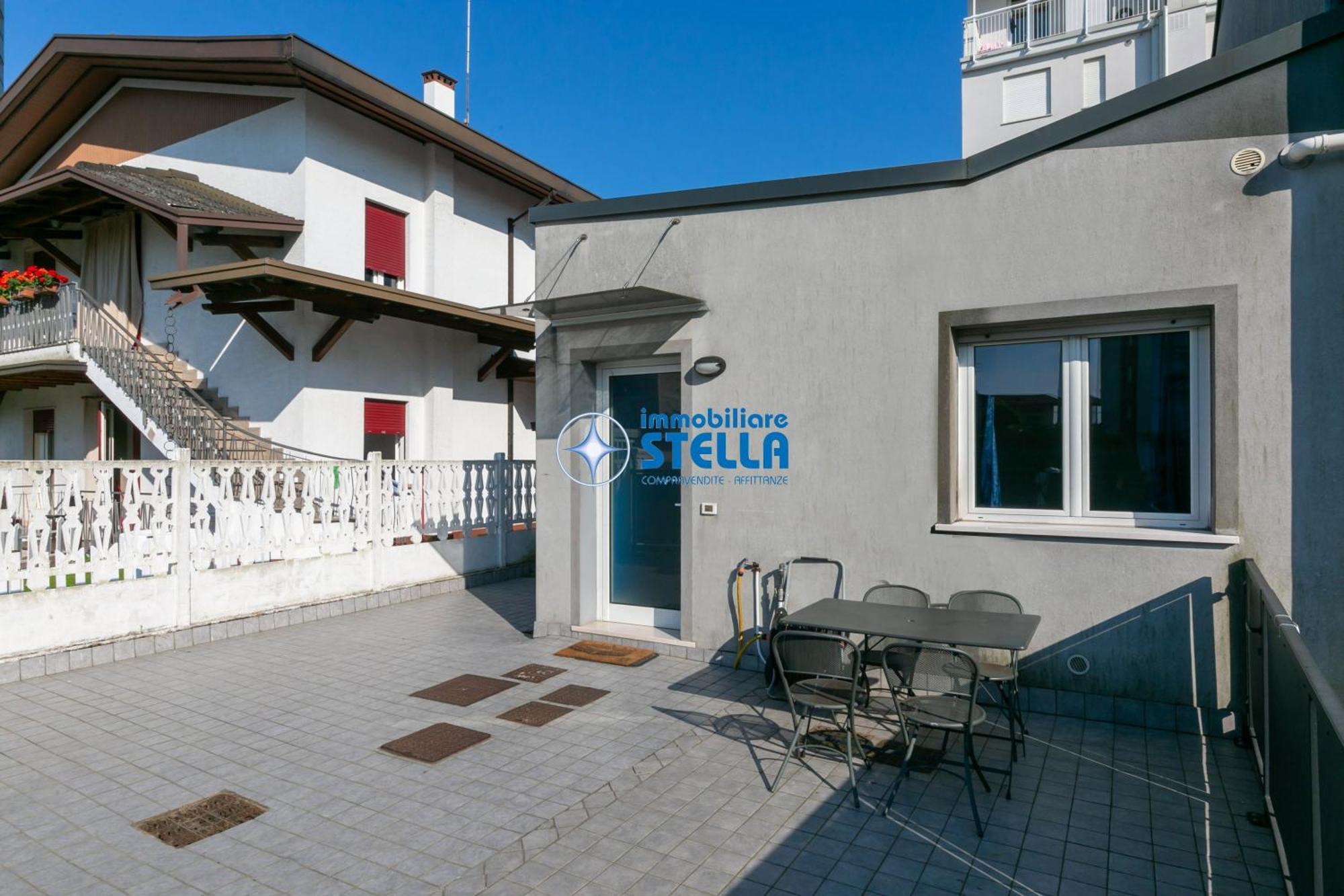 Condominio Milan Lido di Jesolo Exteriör bild